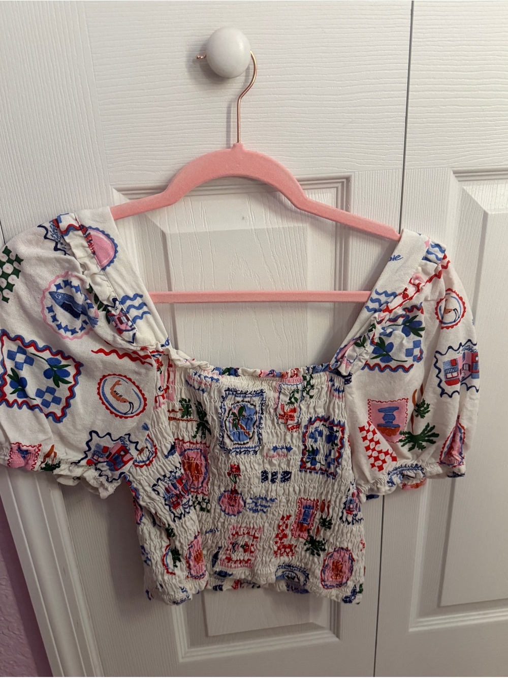 Vintage Postcard Print Smocked Puff Sleeve Blouse